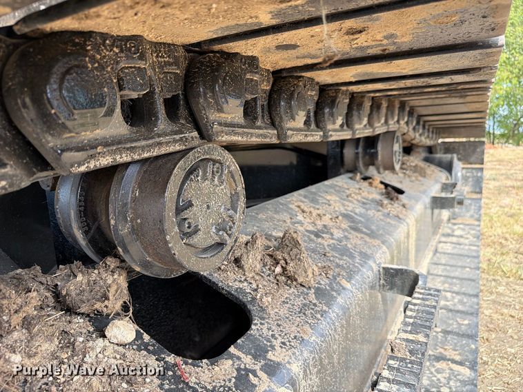 image for item FN3548 2022 Caterpillar 330 excavator