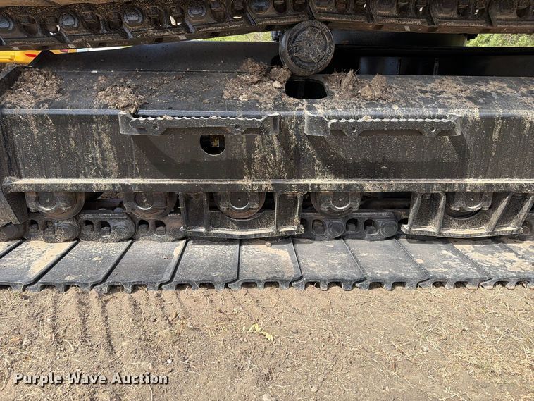 image for item FN3548 2022 Caterpillar 330 excavator