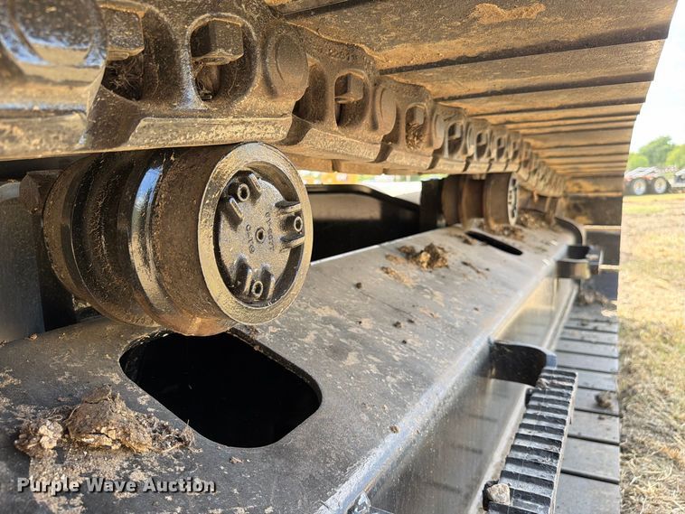 image for item FN3548 2022 Caterpillar 330 excavator
