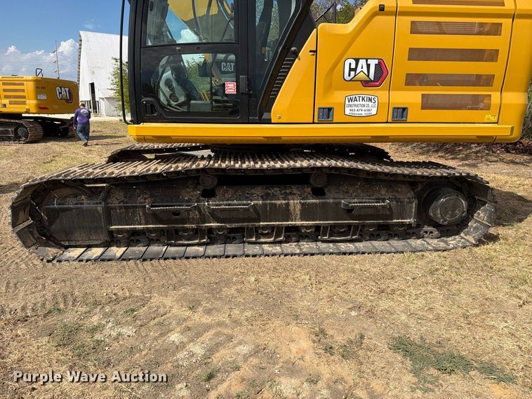 image for item FN3548 2022 Caterpillar 330 excavator