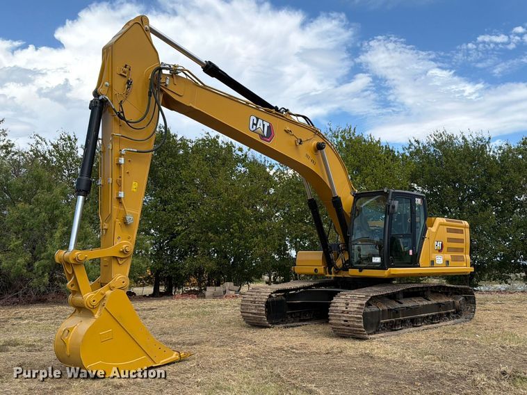 2022 Caterpillar 330 TC excavator