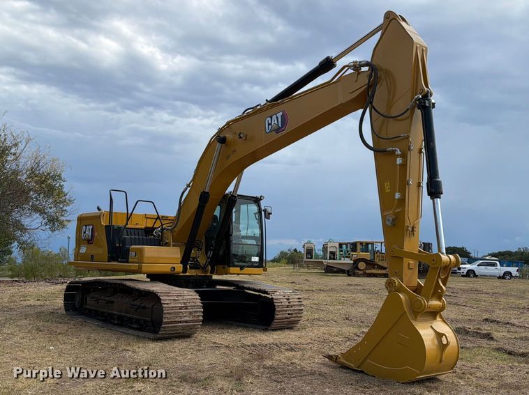 image for item FN3549 2022 Caterpillar 330 TC excavator