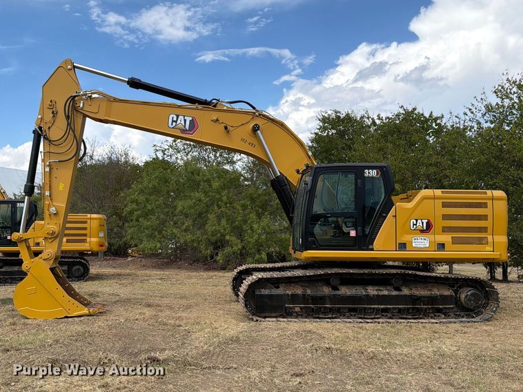 image for item FN3549 2022 Caterpillar 330 TC excavator
