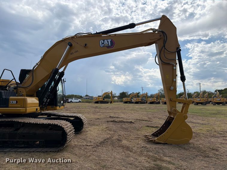 image for item FN3549 2022 Caterpillar 330 TC excavator