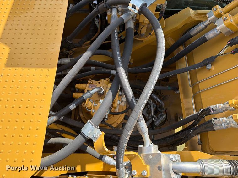 image for item FN3549 2022 Caterpillar 330 TC excavator