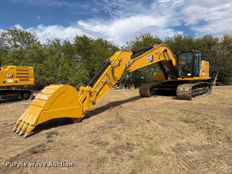 image for item FN3549 2022 Caterpillar 330 TC excavator