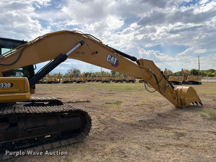 image for item FN3549 2022 Caterpillar 330 TC excavator