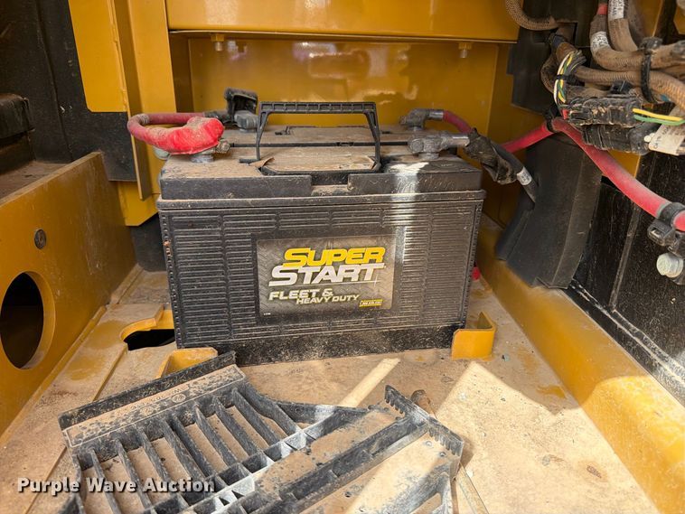image for item FN3549 2022 Caterpillar 330 TC excavator