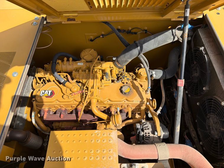 image for item FN3549 2022 Caterpillar 330 TC excavator