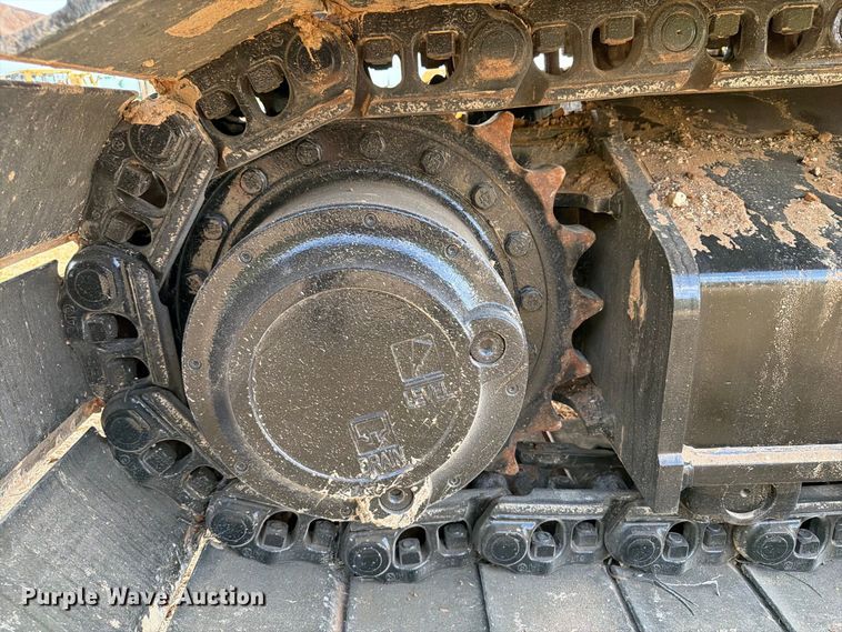 image for item FN3549 2022 Caterpillar 330 TC excavator