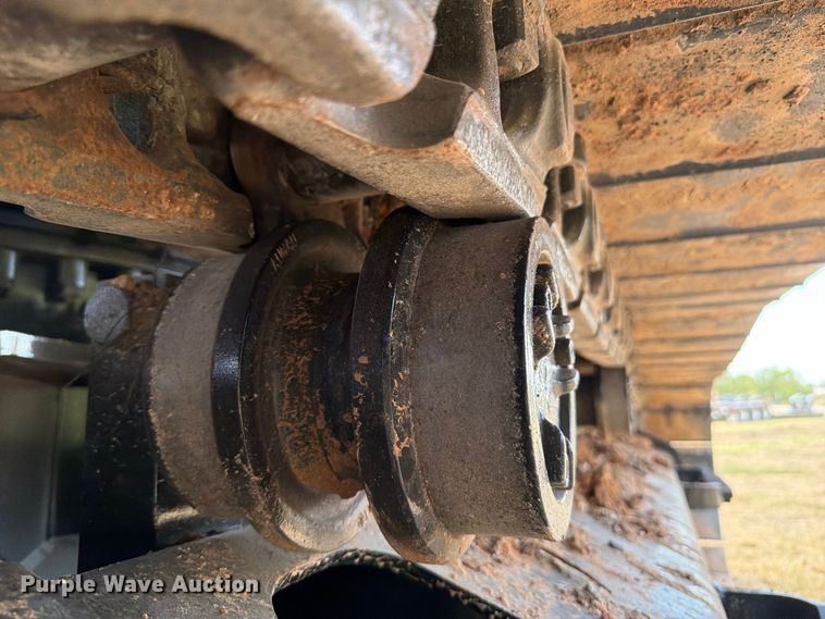 image for item FN3549 2022 Caterpillar 330 TC excavator