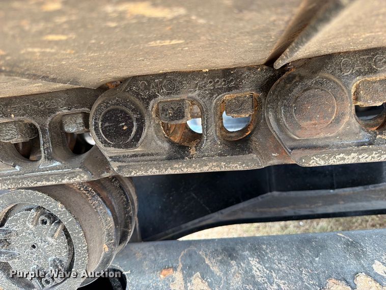 image for item FN3549 2022 Caterpillar 330 TC excavator