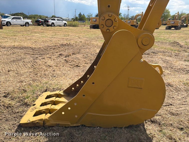 image for item FN3550 2022 Caterpillar 330 TC excavator