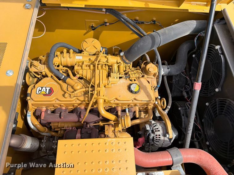 image for item FN3550 2022 Caterpillar 330 TC excavator