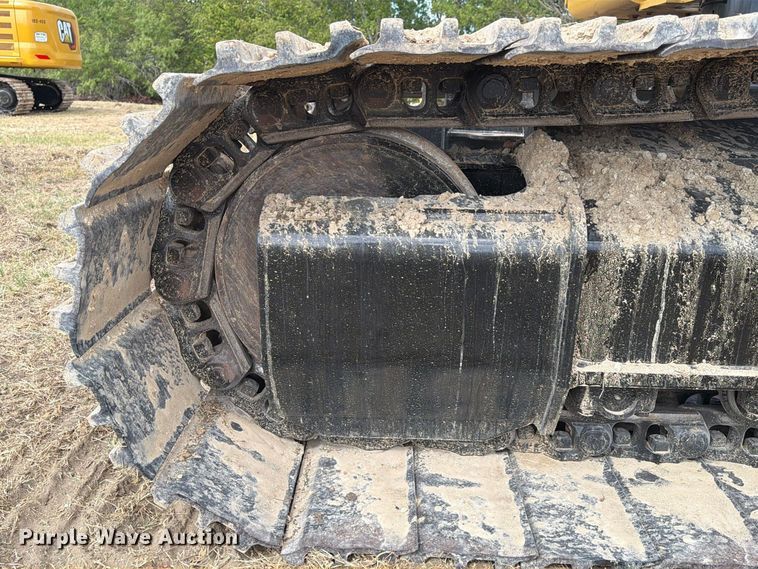 image for item FN3550 2022 Caterpillar 330 TC excavator