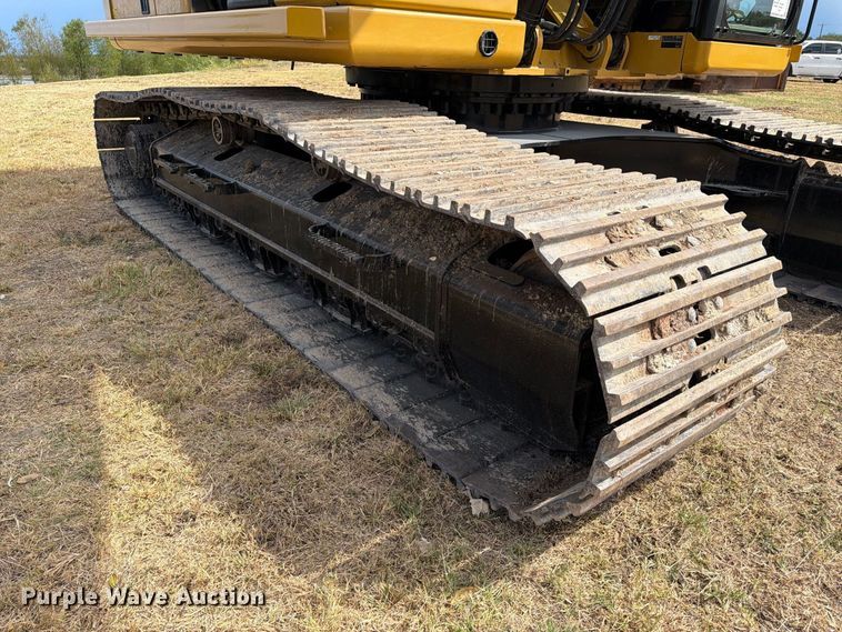 image for item FN3550 2022 Caterpillar 330 TC excavator