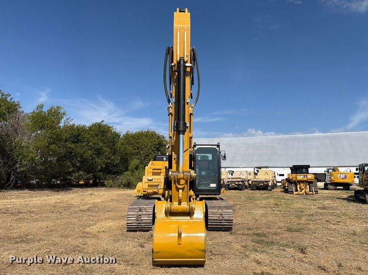 image for item FN3551 2018 Caterpillar 330F L excavator