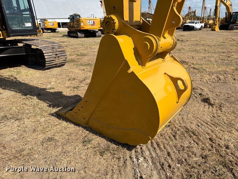 image for item FN3551 2018 Caterpillar 330F L excavator
