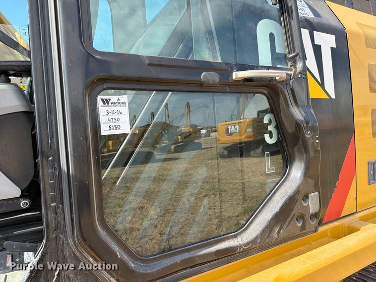 image for item FN3551 2018 Caterpillar 330F L excavator