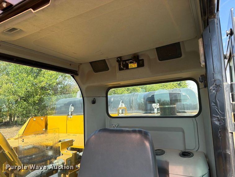 image for item FN3551 2018 Caterpillar 330F L excavator