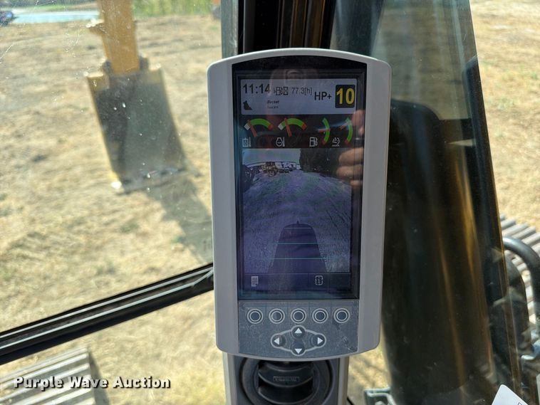 image for item FN3551 2018 Caterpillar 330F L excavator