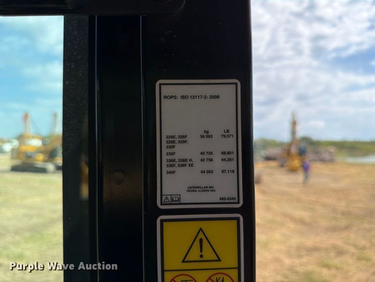 image for item FN3551 2018 Caterpillar 330F L excavator