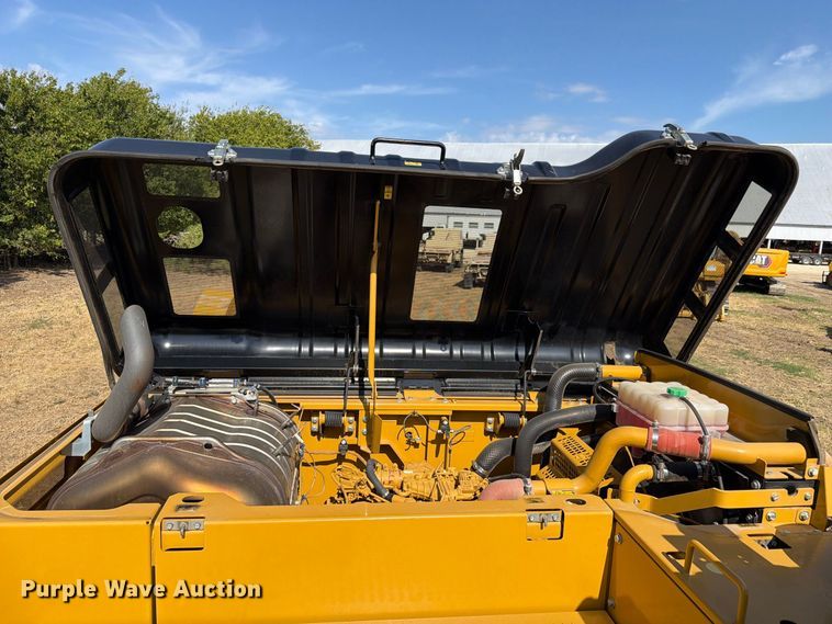 image for item FN3551 2018 Caterpillar 330F L excavator