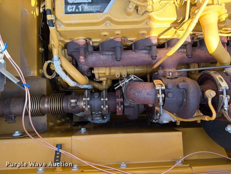 image for item FN3551 2018 Caterpillar 330F L excavator