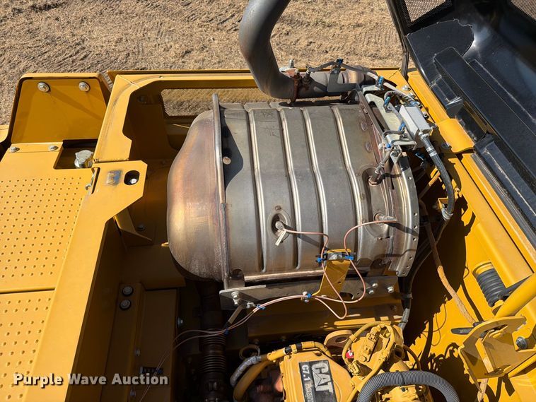 image for item FN3551 2018 Caterpillar 330F L excavator