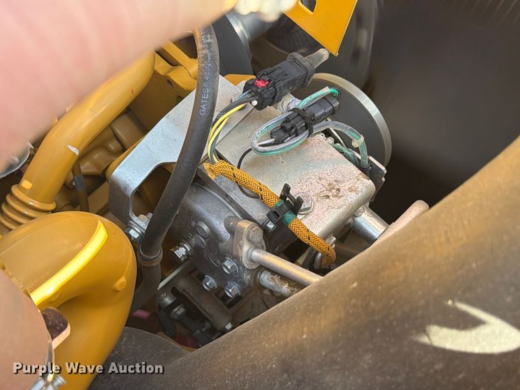 image for item FN3551 2018 Caterpillar 330F L excavator