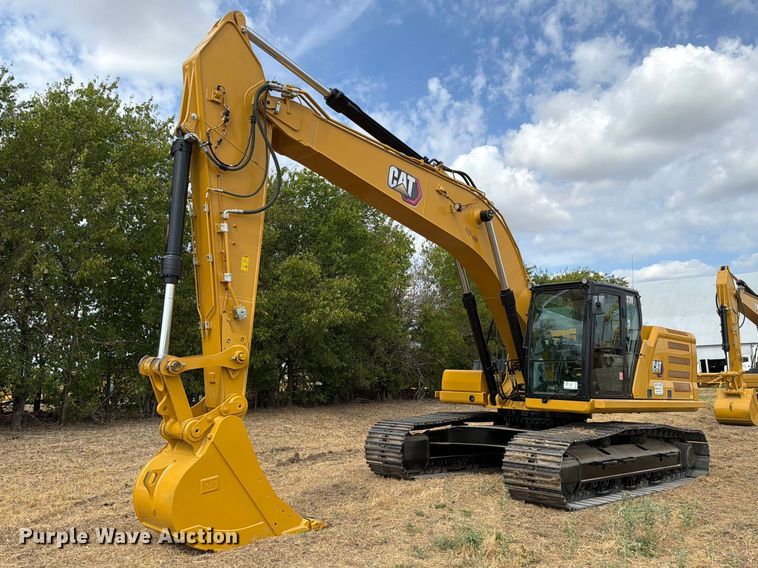 image for item FN3552 2021 Caterpillar 330 excavator