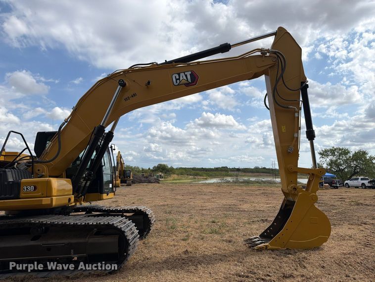 image for item FN3552 2021 Caterpillar 330 excavator