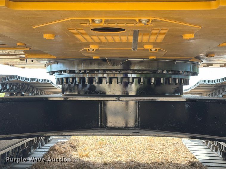 image for item FN3552 2021 Caterpillar 330 excavator