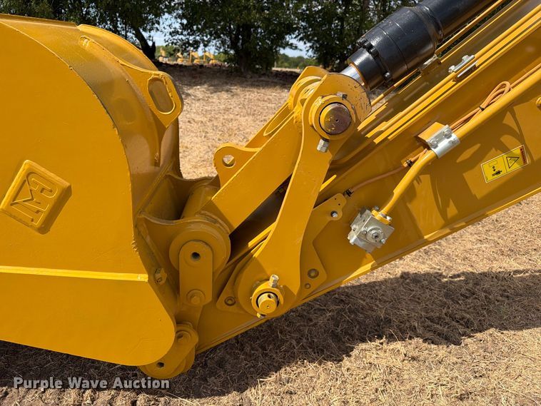image for item FN3552 2021 Caterpillar 330 excavator