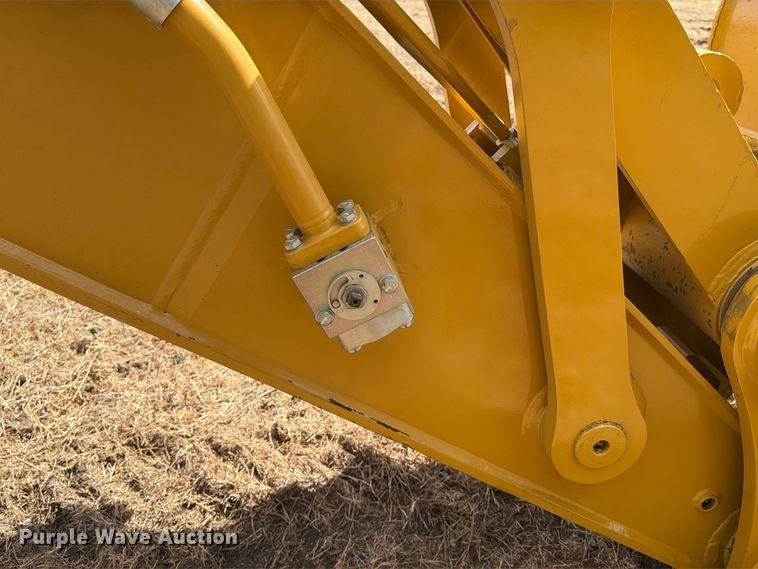 image for item FN3552 2021 Caterpillar 330 excavator