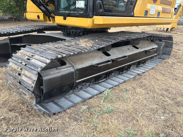 image for item FN3552 2021 Caterpillar 330 excavator