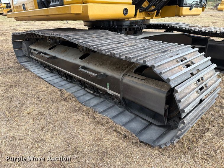 image for item FN3552 2021 Caterpillar 330 excavator