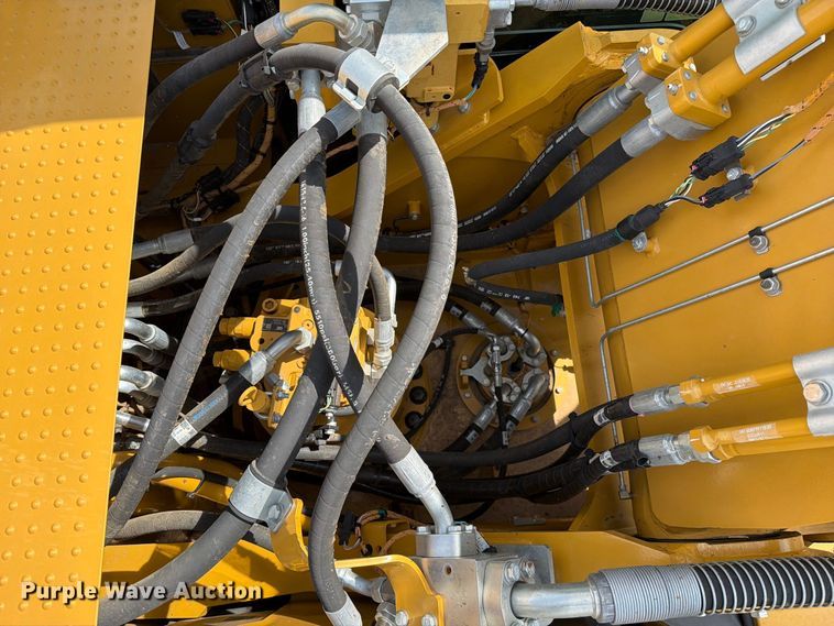 image for item FN3553 2022 Caterpillar 330 TC excavator