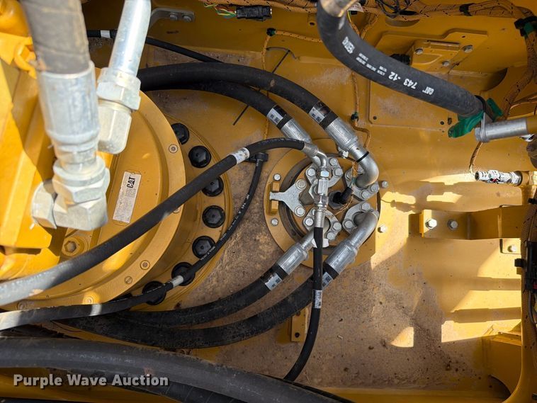image for item FN3553 2022 Caterpillar 330 TC excavator