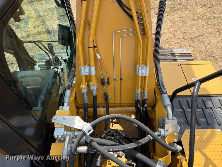 image for item FN3553 2022 Caterpillar 330 TC excavator