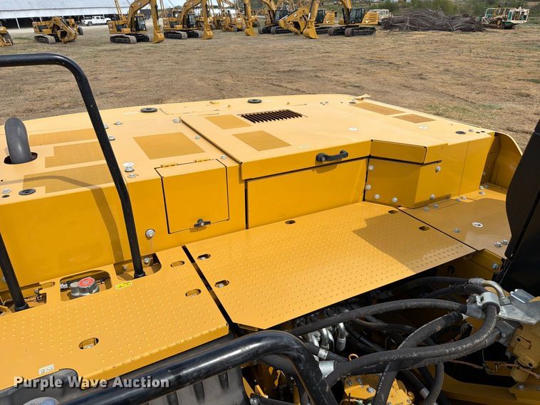 image for item FN3553 2022 Caterpillar 330 TC excavator