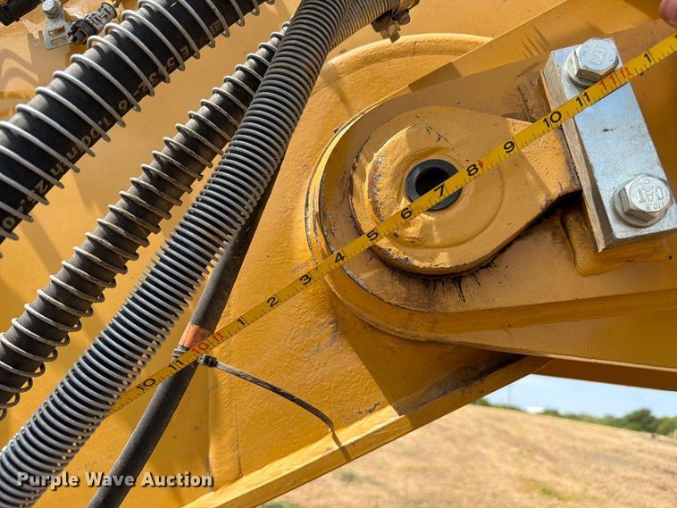 image for item FN3553 2022 Caterpillar 330 TC excavator