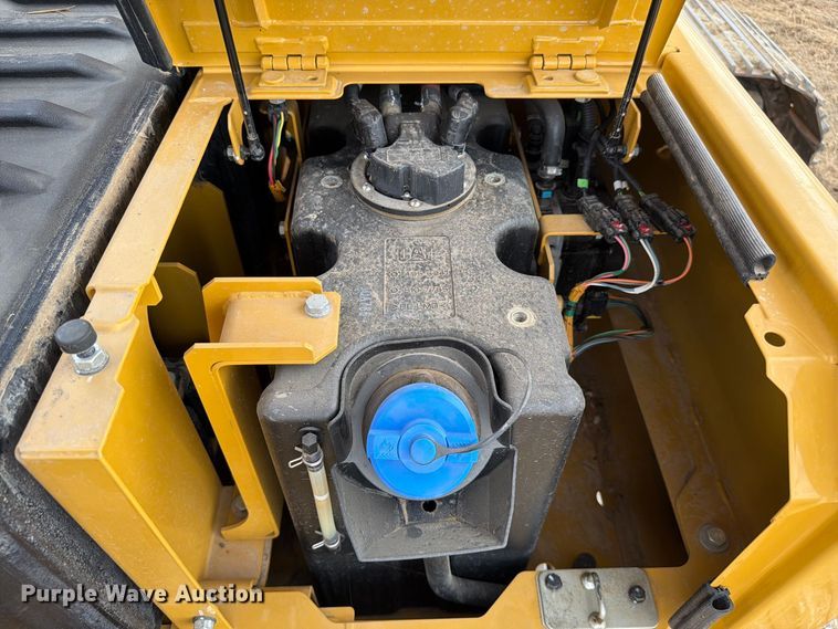 image for item FN3553 2022 Caterpillar 330 TC excavator