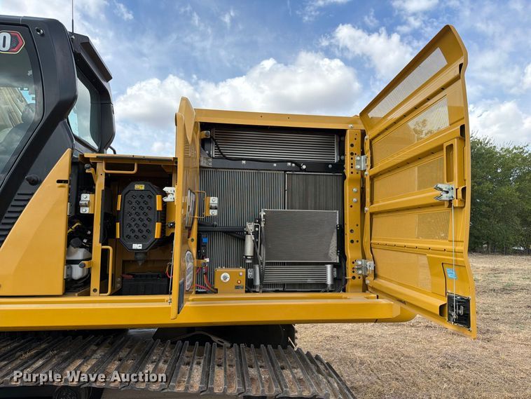 image for item FN3553 2022 Caterpillar 330 TC excavator