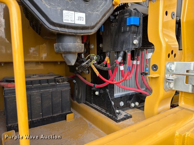 image for item FN3553 2022 Caterpillar 330 TC excavator