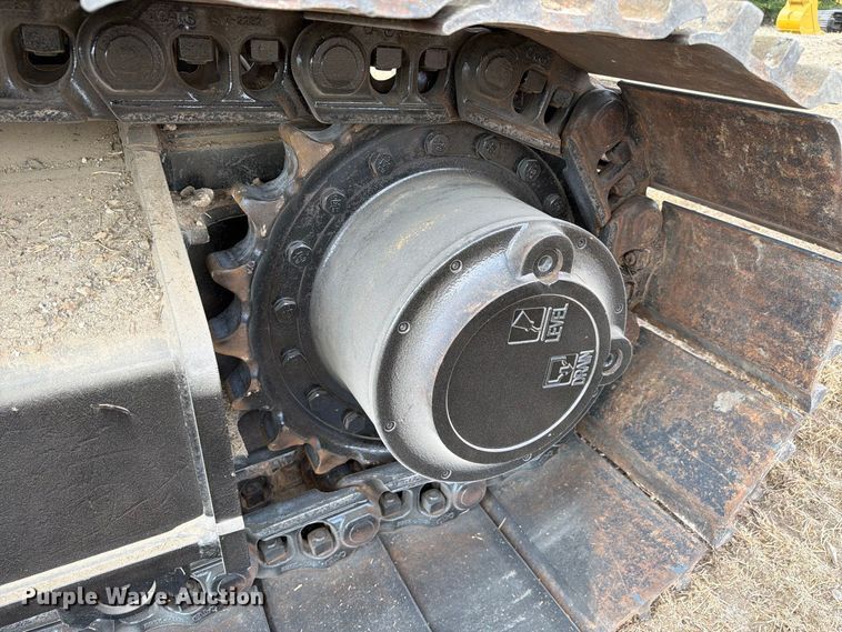 image for item FN3553 2022 Caterpillar 330 TC excavator