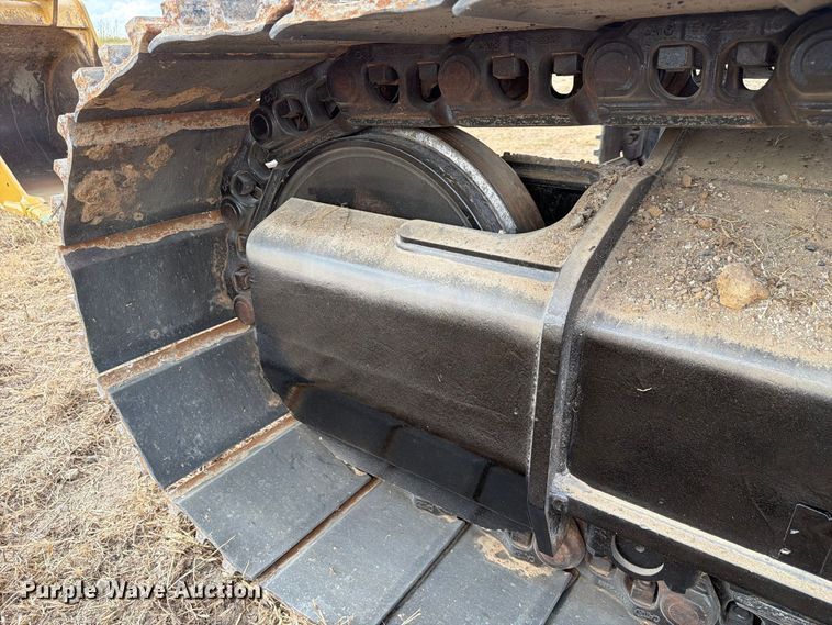 image for item FN3553 2022 Caterpillar 330 TC excavator