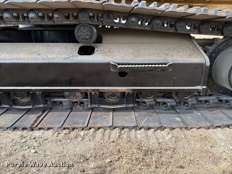 image for item FN3553 2022 Caterpillar 330 TC excavator