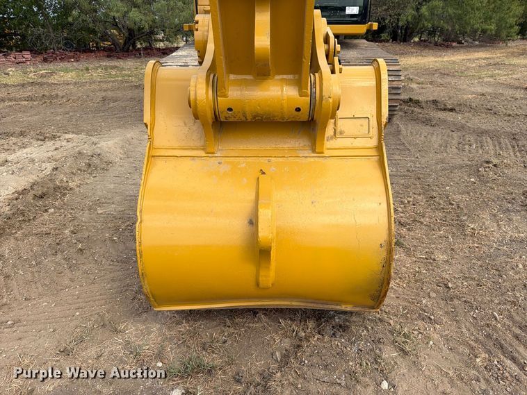 image for item FN3560 2023 Caterpillar 336 TC excavator