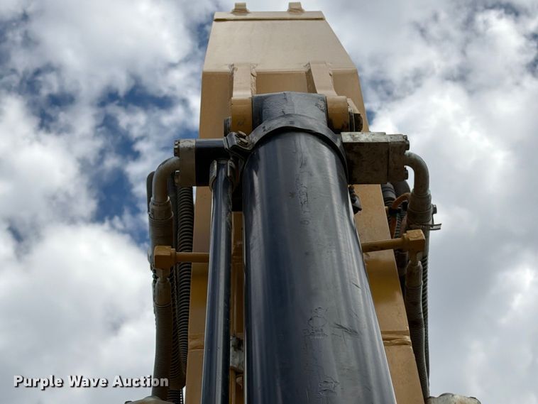 image for item FN3560 2023 Caterpillar 336 TC excavator